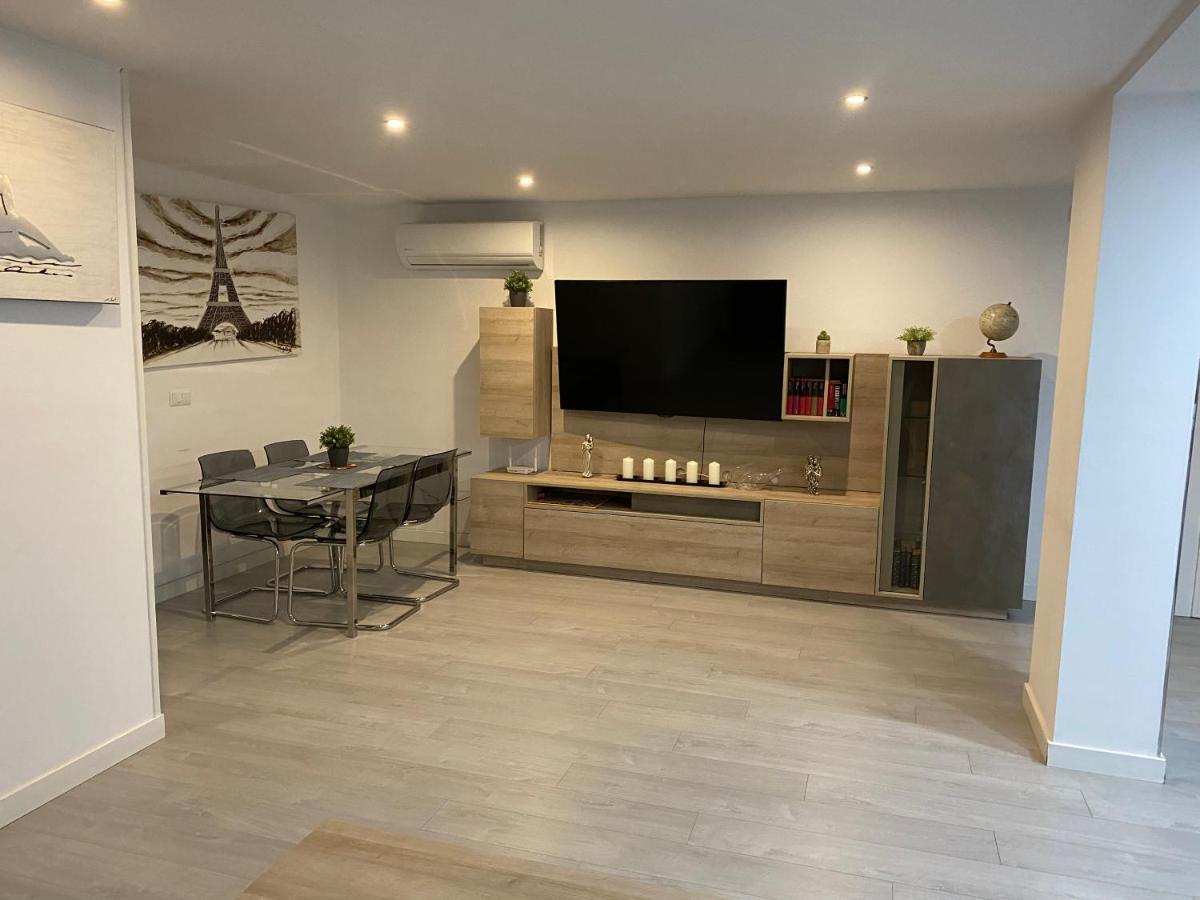 Munoz Degrain Apartamento Apartment Malaga Bagian luar foto
